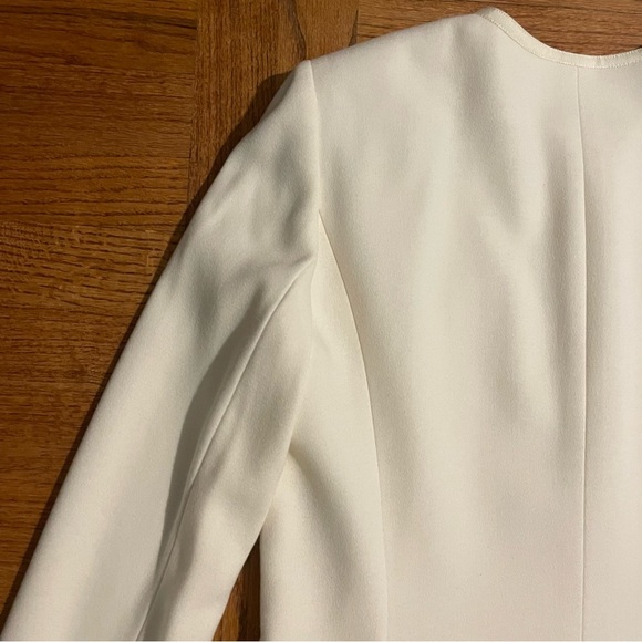 Tahari Arthur S. Levine off white long blazer coat size 6 - Picture 11 of 15